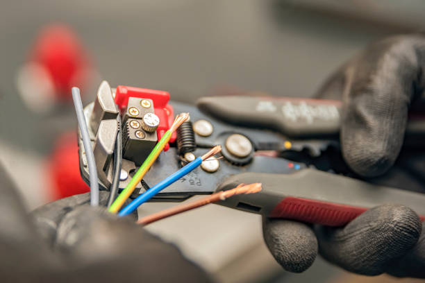 Best Best Electricians Near Me  in Newport, DE